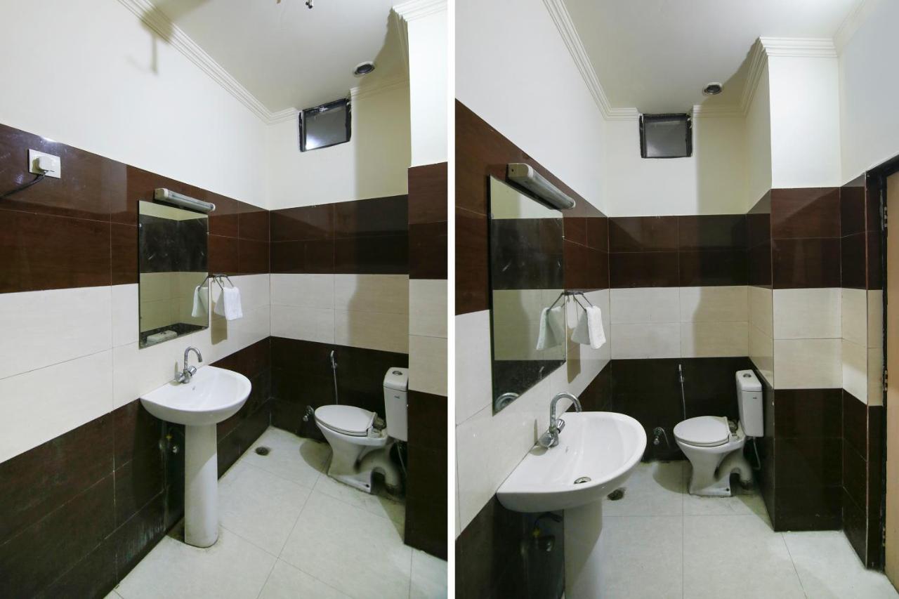 Capital O 68148 Hotel Shree Jee Palace Gáziábád Kültér fotó